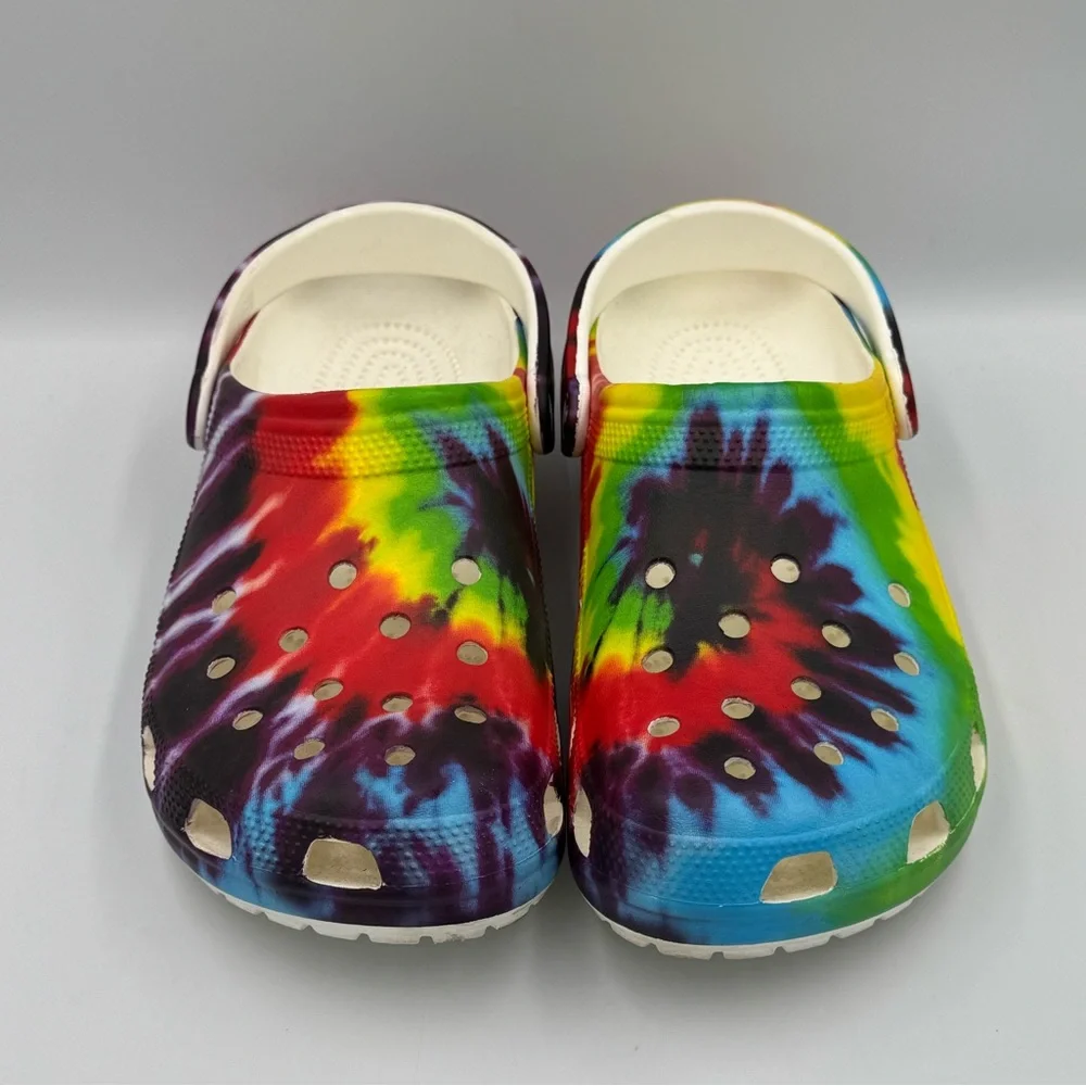 Crocs Unisex Classic Tie-Dye Graphic Clogs Men’s 10 Women’s 12 - Picture 1 of 10